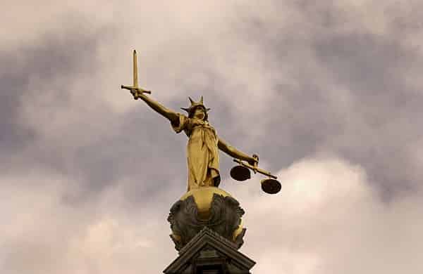 now-barristers-will-strike-for-one-month-over-legal-aid-funding-which-will-cripple-all-court-cases-from-next-week