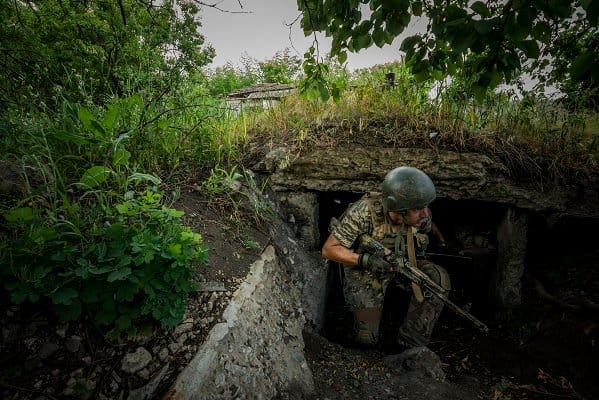 ukrainians-told-to-evacuate-a-city-‘due-to-threat-to-life’-and-‘people-are-being-electrocuted,-beaten,-and-held-for-weeks’-in-enerhodar