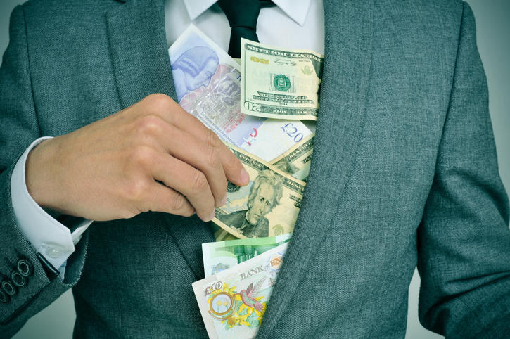 uk-remains-‘safe-haven’-for-‘dirty-money’-despite-russia-sanctions