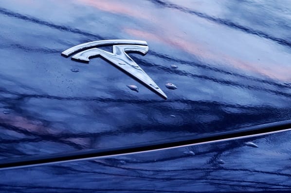 what-can-the-government-do-to-make-it-easier-for-people-to-drive-electric-vehicles?