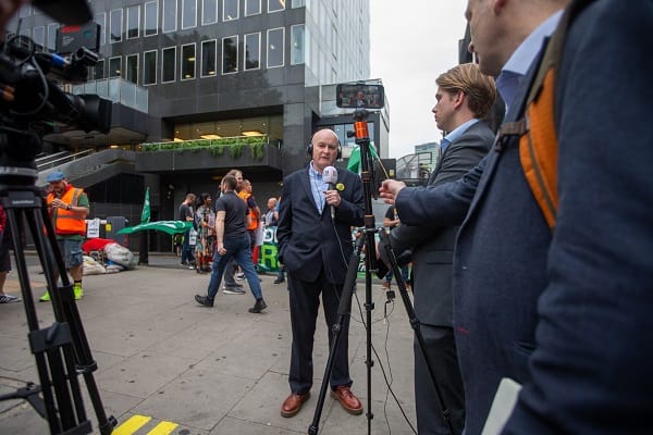 national-rail-dispute:-rmt-are-in-‘the-fight-of-our-lifetime’-which-is-the-‘toughest’-the-union-has-ever-been-involved-in