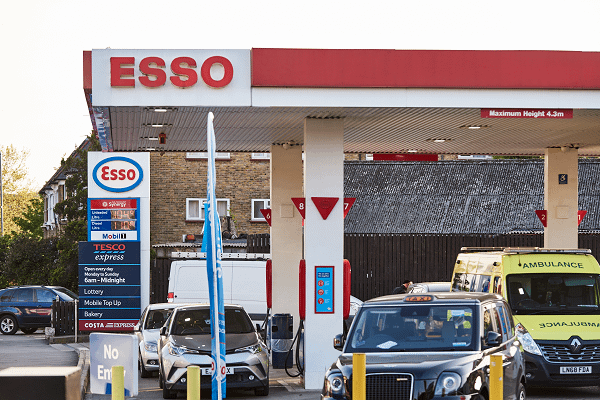 home-office-urges-police-to-use-new-powers-to-stop-fuel-duty-protestors-which-includes-‘imprisonment-and-unlimited-fines’