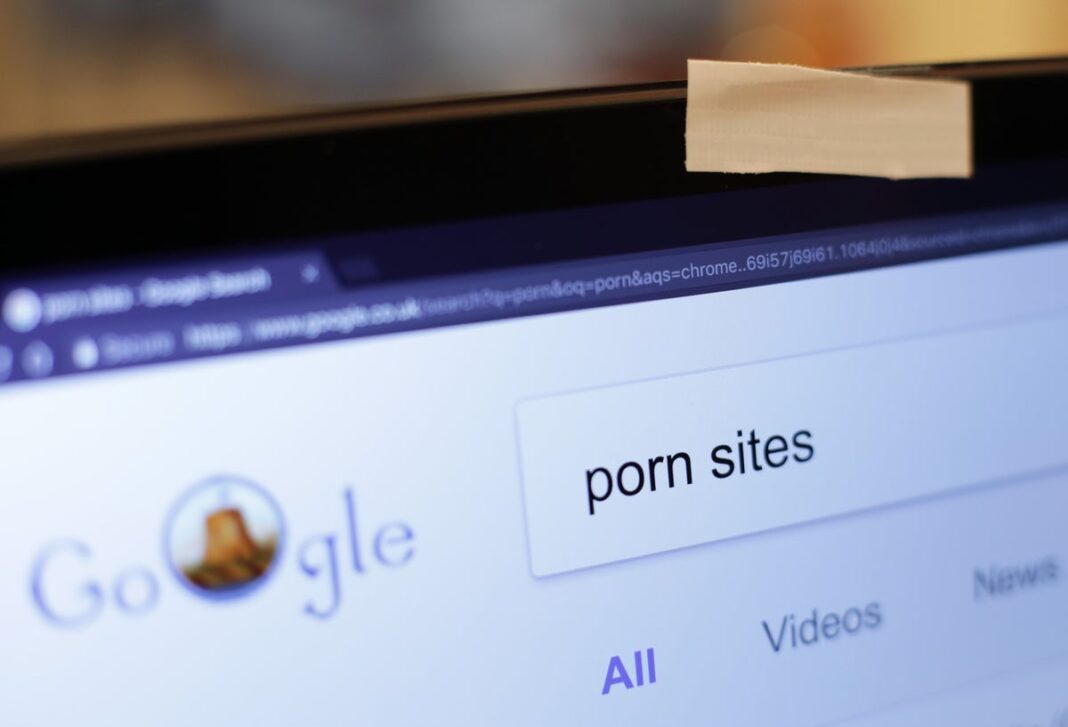 pornography-may-damage-men’s-view-of-women-less-than-previously-thought-–-study