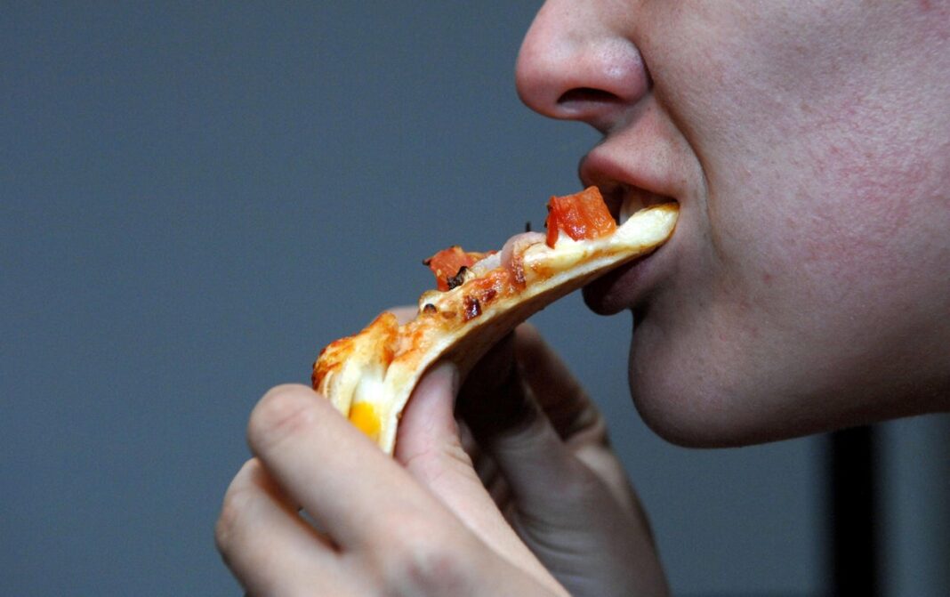 hunger-really-can-make-us-‘hangry’,-study-suggests