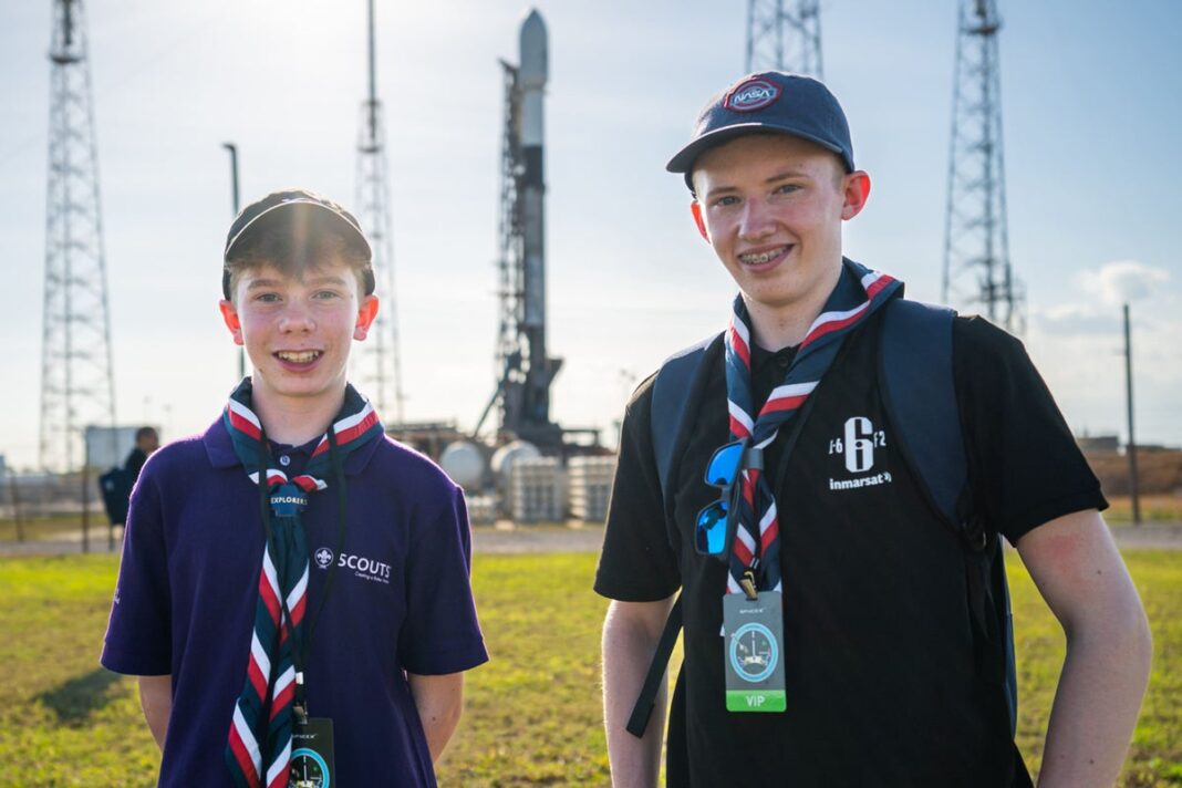 british-teenagers-have-vip-access-to-florida-satellite-launch