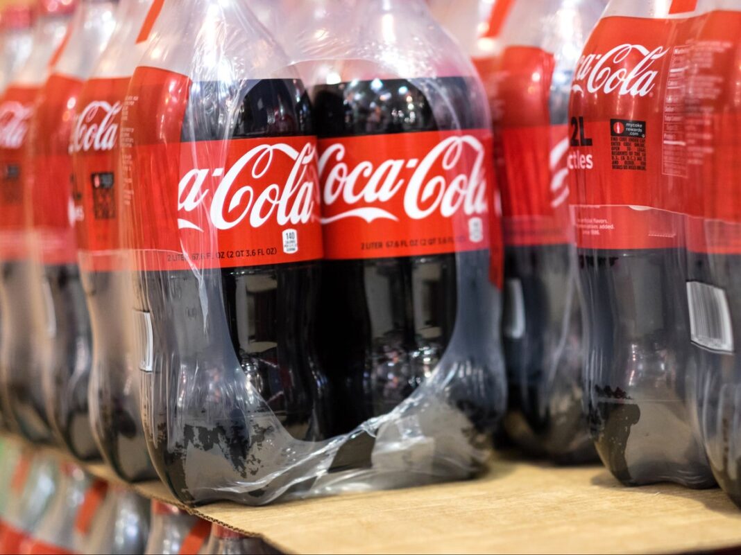 drinking-coke-and-pepsi-may-increase-testicle-size-and-testosterone-production,-study-says