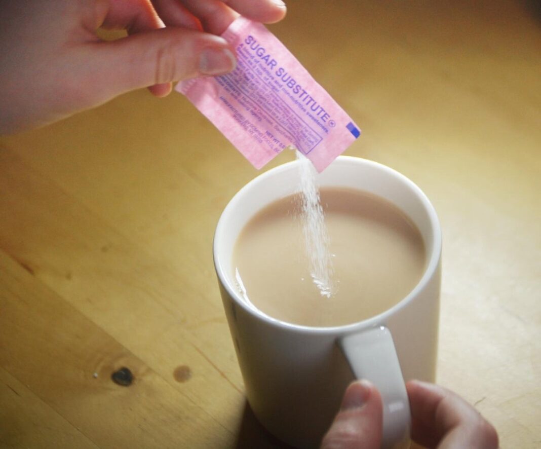 common-artificial-sweetener-linked-to-higher-rates-of-heart-attack-and-stroke