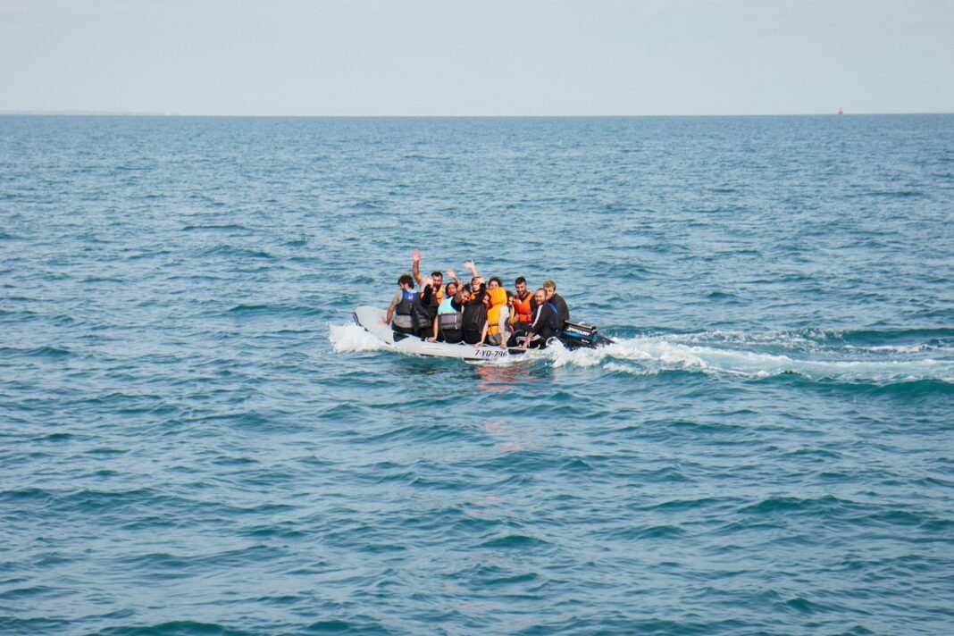new-legislation-will-tackle-‘staggering’-number-of-small-boats-crossings,-minister-says