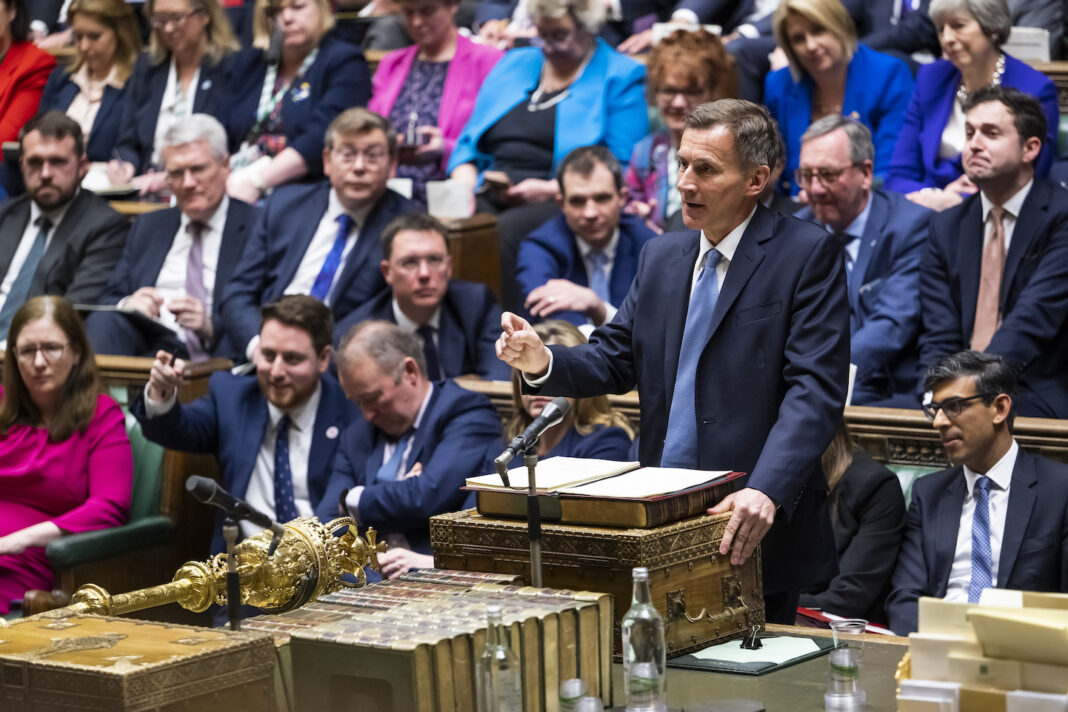 ‘spreadsheet-jeremy’-is-stuck-between-a-rocky-economy-and-hard-tax-cutters