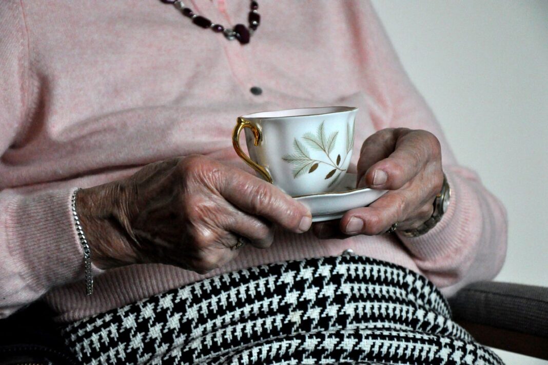 research-reveals-one-key-process-everyone-can-follow-to-prevent-alzheimer’s