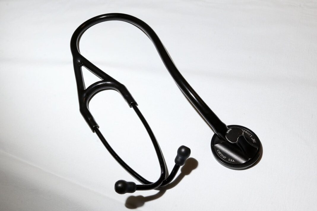 women-more-likely-than-men-to-die-after-heart-attack,-study-suggests