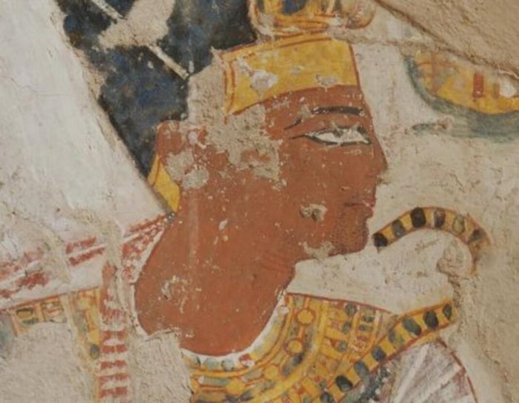 new-x-ray-scans-of-3,000-year-old-egyptian-paintings-reveal-pharaoh’s-‘hidden-mysteries’